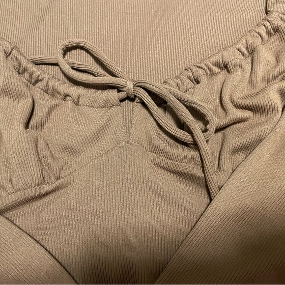 Aeropostale Brown Cropped Long Sleeve Top with Tie Detail - Picture 2 of 3